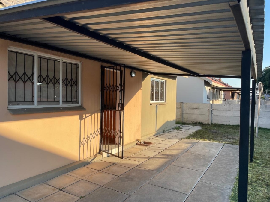 3 Bedroom Property for Sale in Freedom Park North West